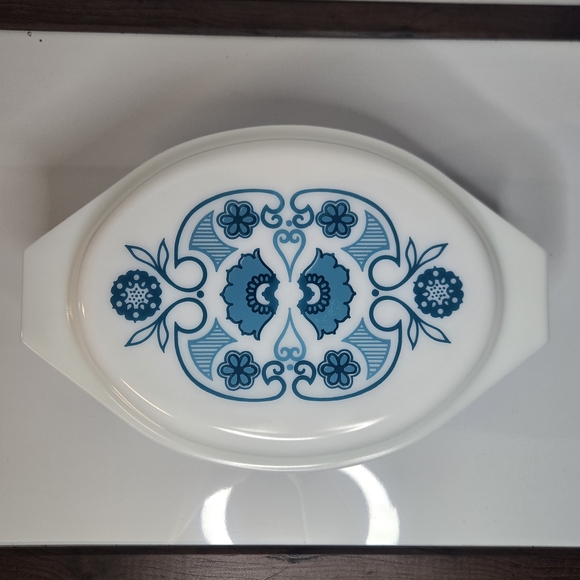 VTG Pyrex 2 1/2 QT Horizon 045 Turquoise White Floral Oval Casserole Lid Dish - Picture 6 of 12